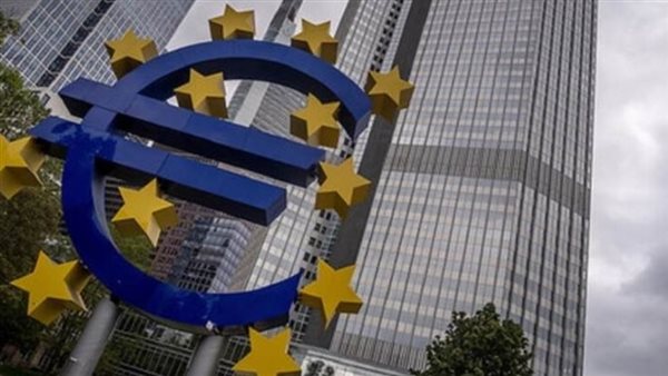 البنك المركزي الأوروبي يخفض معدل الفائدة بواقع 0.25 نقطة البنك المركزي الأوروبي يخفض معدل الفائدة بواقع 0.25 نقطة