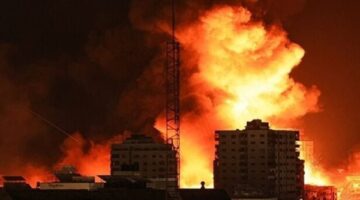 الحوثيون: 17 قتيلًا في غارات أمريكية على ميناء رأس عيسى النفطي بمحافظة الحديدة