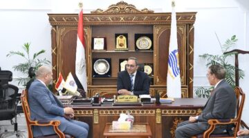 أخبار قنا| متابعة تنفيذ المنطقة الحرفية بالترامسة.. والمؤبد لـ3 أشقاء لشروعهم في إنهاء حياة شخصين