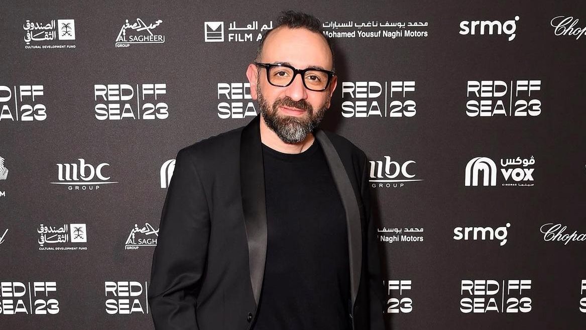 عمر سلامة يكشف عن أحدث أعماله الشاطر عمرو عمر سلامة يكشف عن أحدث أعماله الشاطر عمرو