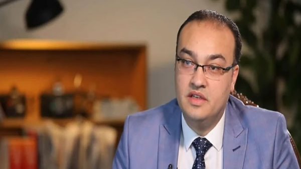 معطي: خفض الفائدة خطوة متوقعة ومواتية لتراجع التضخم.. وتداعياته إيجابية على الاقتصاد والبورصة معطي: خفض الفائدة خطوة متوقعة ومواتية لتراجع التضخم.. وتداعياته إيجابية على الاقتصاد والبورصة
