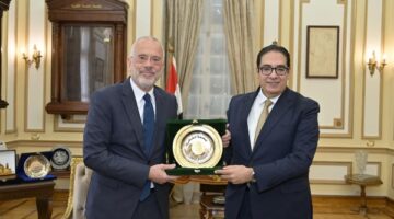 مذكرات تفاهم لإنشاء درجات علمية مشتركة بين الجامعات المصرية واليونانية