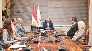 وزير الري يلتقى بالمسلمانى لبحث التعاون وزيادة الوعى المجتمعى بقضايا المياه