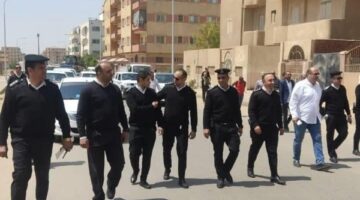 وزير الإسكان: إزالة تعديات ومخالفات بناء في العلمين ودمياط الجديدتين
