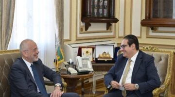 رئيس جامعة القاهرة والسفير اليوناني بمصر يبحثان سبل تعزيز التعاون المشترك