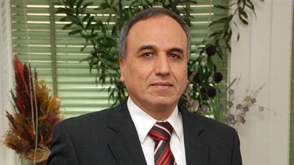 عبد المحسن سلامة: الإعلان عن مشروع إسكان ضخم يناسب كل قطاعات الصحفيين هذا الأسبوع عبد المحسن سلامة: الإعلان عن مشروع إسكان ضخم يناسب كل قطاعات الصحفيين هذا الأسبوع