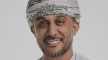 عُمان ليست وسيطًا فحسب، بل ورقتها الواضحة تجمع النقيضين
