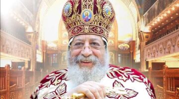 محافظ الفيوم يهنئ البابا تواضروس الثاني بعيد القيامة المجيد