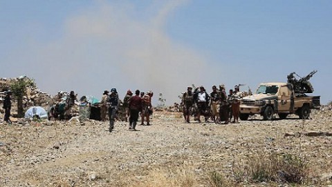 “أنصار الله” تعلن استهدافها مجددا محيط مطار بن غوريون الإسرائيلي بصاروخ باليستي من نوع “ذو الفقار” “أنصار الله” تعلن استهدافها مجددا محيط مطار بن غوريون الإسرائيلي بصاروخ باليستي من نوع “ذو الفقار”
