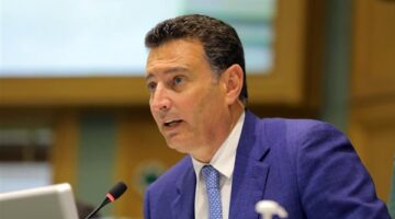 رئيس "النواب" الأردني: يجب دعم الخطة المصرية لإعمار غزة