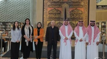 قنصل السعودية يزور مكتبة الإسكندرية ويتفقد المعارض
