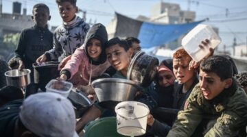 مركز حقوقي يطالب بفتح معابر غزة لإنقاذ الفلسطينيين من “هلاك وشيك”