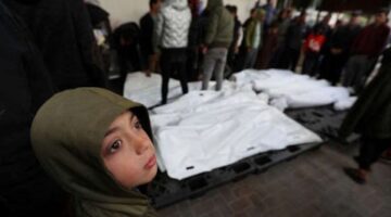 “محنة فلسطين سبيل المسلمين إلى التعاطف وصرختها نداء العرب إلى الوحدة”.. ماذا بعد استباحة الأقصى.. والعدوان الغادر على صنعاء؟ إلى متى تهرب الأمة الإسلامية من حرب تدق أبواب أمنها وحدودها؟ وهل كانت نخبة الأمس أشرف وأشجع من نخبة اليوم؟