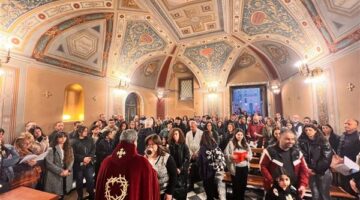 رتبة سجدة الصليب في دير مار أنطونيوس الكبير – روما