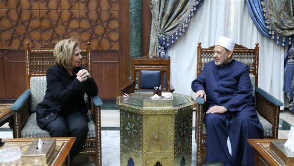 شيخ الأزهر ورئيسة القومي لحقوق الإنسان يبحثان تعزيز التعاون المشترك شيخ الأزهر ورئيسة القومي لحقوق الإنسان يبحثان تعزيز التعاون المشترك
