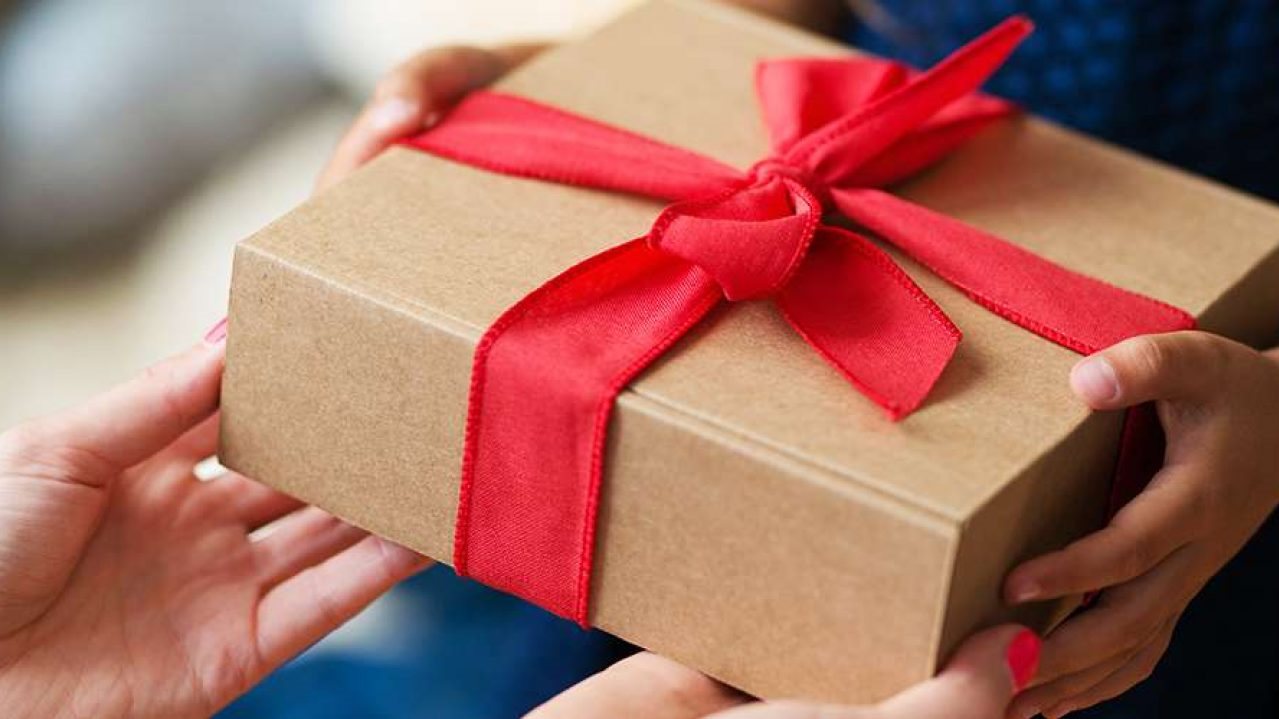 متى يجوز شرعا رد الهدية؟.. الإفتاء تكشف 4 حالات متى يجوز شرعا رد الهدية؟.. الإفتاء تكشف 4 حالات