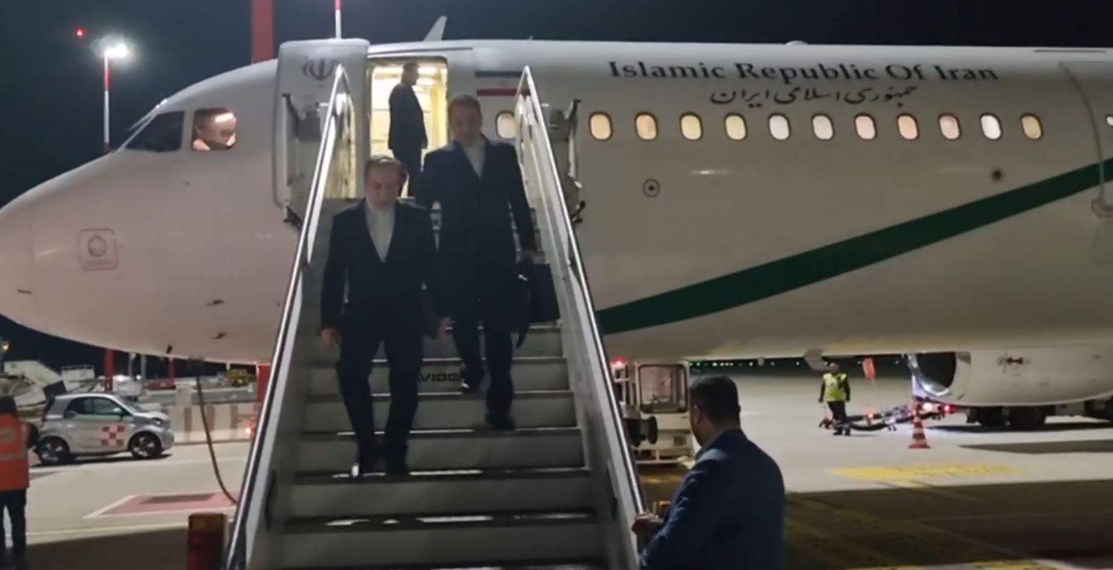 وزير خارجية إيران في روما (فيديو)