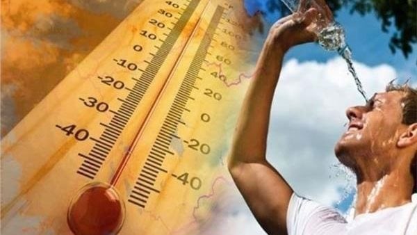 الأرصاد تحذر من ارتفاع الحرارة: البلاد تتأثر بكتل هوائية قادمة من شبه الجزيرة العربية الأرصاد تحذر من ارتفاع الحرارة: البلاد تتأثر بكتل هوائية قادمة من شبه الجزيرة العربية