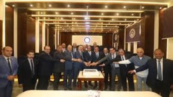 موانئ البحر الأحمر توقع عقدا لبناء قاطرتين بحريتين بأيادٍ مصرية موانئ البحر الأحمر توقع عقدا لبناء قاطرتين بحريتين بأيادٍ مصرية