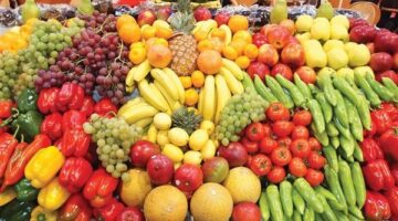 أسعار الخضراوات والفاكهة بسوق العبور اليوم.. الطماطم بـ7 جنيهات