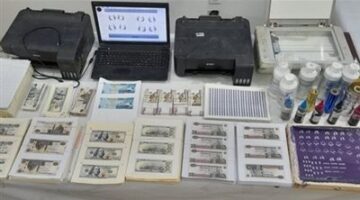 ضبط متهم بتزوير محررات رسمية وإنشاء جمعيات خيرية وهمية للنصب على المواطنين بالقاهرة