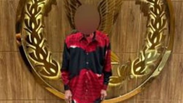 ضبط عامل يتحرش بسيدة داخل أتوبيس بمصر الجديدة ضبط عامل يتحرش بسيدة داخل أتوبيس بمصر الجديدة