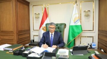 محافظ الغربية يهنئ قداسة البابا تواضروس الثاني والإخوة الأقباط بمناسبة عيد القيامة المجيد