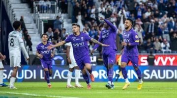 الهلال يصطدم بالشباب في قمة نارية بدوري روشن.. الصدارة على المحك