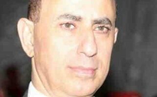شرطة الحدود البريطانية تحتجز وتحقق مع الكاديمي الفلسطيني مكرم خوري مخول عند عودته إلى لندن