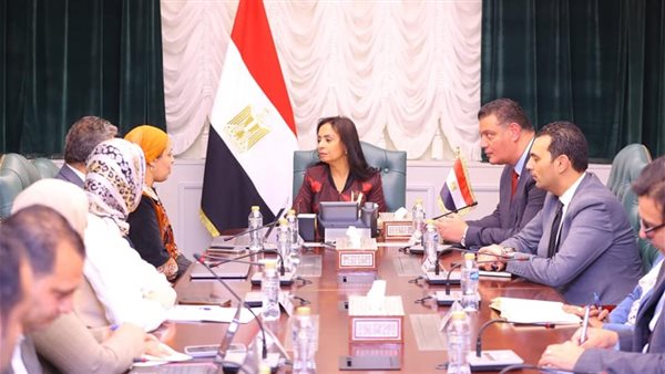 وزيرة التضامن تبحث تنسيق الجهود لتطوير مؤسسات الرعاية الاجتماعية وزيرة التضامن تبحث تنسيق الجهود لتطوير مؤسسات الرعاية الاجتماعية