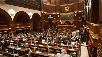 الشيوخ يبحث سياسة الحكومة بشأن بناء منظومة زراعية إنتاجية صناعية متكاملة لرفع القيمة المضافة للنشاط الزراعي الشيوخ يبحث سياسة الحكومة بشأن بناء منظومة زراعية إنتاجية صناعية متكاملة لرفع القيمة المضافة للنشاط الزراعي