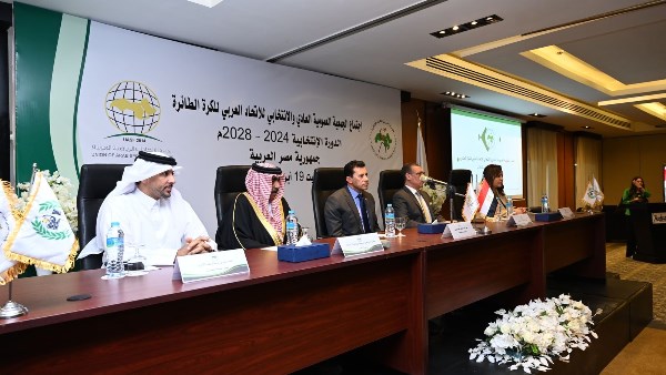 تعرف على التشكيل الكامل لمجلس إدارة الاتحاد العربي للطائرة تعرف على التشكيل الكامل لمجلس إدارة الاتحاد العربي للطائرة