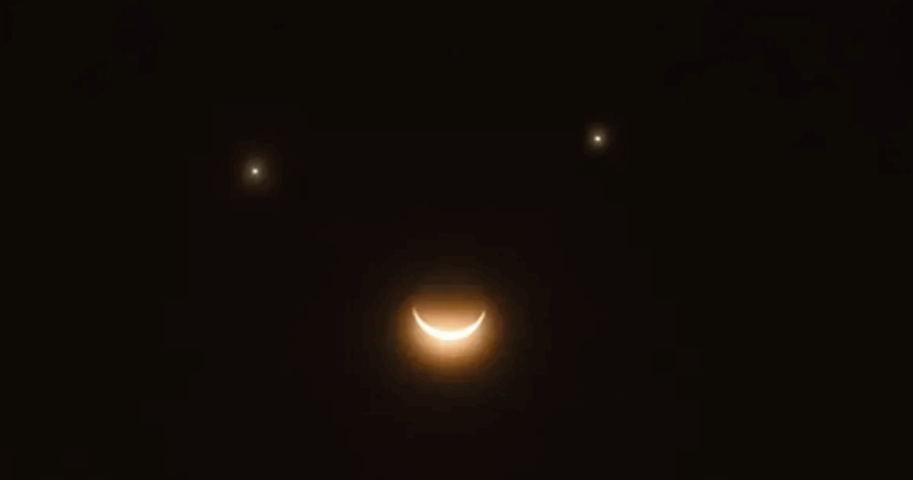 &quot;Happy Face&quot; في السماء.. بهذا الموعد!