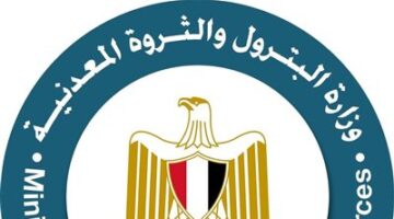تشغيل أول حفار حديث لتعزيز إنتاج النفط في حقول غارب بالصحراء الشرقية