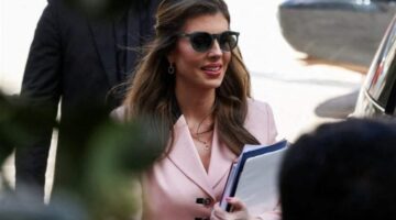 أحدهما استعان بـ &quot;فيلم&quot; والآخر بـ &quot;مغنيّة&quot;.. الردود المتبادلة بين أورتاغوس وجنبلاط!