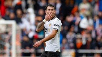 فالنسيا يتعادل مع رايو فايكانو في الدوري الإسباني