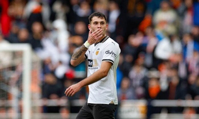 فالنسيا يتعادل مع رايو فايكانو في الدوري الإسباني فالنسيا يتعادل مع رايو فايكانو في الدوري الإسباني