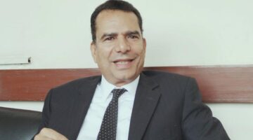 د. محمد ابوالفضل بدران يكتب: لماذا تشوّه المرأةُ نفسها؟