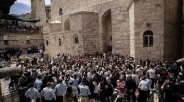 إسرائيل تعيق احتفالات المسيحيين بـ”سبت النور” في القدس