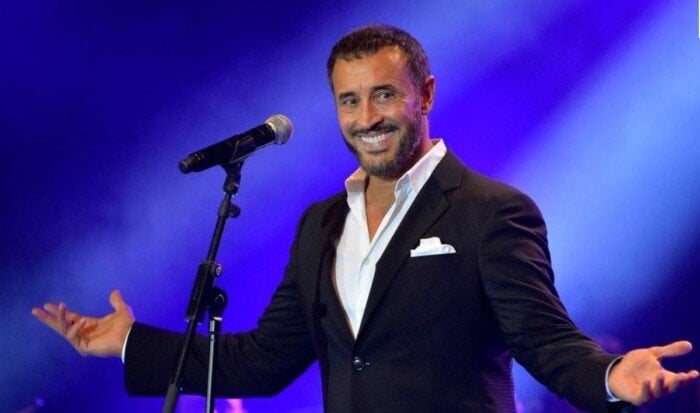 بعد غياب طويل.. كاظم الساهر ينشر صورة له مع «صديق وحدته» بعد غياب طويل.. كاظم الساهر ينشر صورة له مع «صديق وحدته»
