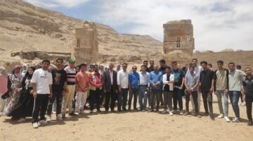 زيارة ميدانية لمنطقة أتريبس الاثرية تنظمها كلية الآثار بجامعة سوهاج لطلابها