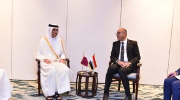 وزير العمل يناقش مع نظيره القطري ملفات تنقل الأيدي العاملة والربط الإلكتروني