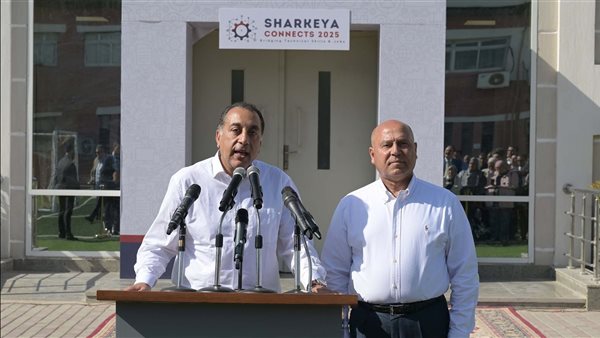 مدبولي: من خلال الجولات الميدانية لاحظنا نهضة كبيرة ملموسة بالمصانع مدبولي: من خلال الجولات الميدانية لاحظنا نهضة كبيرة ملموسة بالمصانع