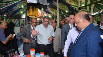 سكرتير محافظة الجيزة يتابع تشغيل سوق اليوم الواحد بالمنيرة الغربية