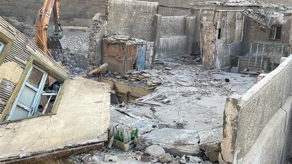 انهيار شرفة عمارة سكنية بالفيوم دون إصابات انهيار شرفة عمارة سكنية بالفيوم دون إصابات