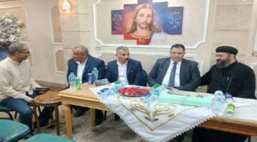 نائب محافظ القاهرة يزور كنيستَي مارمينا والعذراء بشبرا لتهنئة الأقباط بعيد القيامة المجيد وشم النسيم
