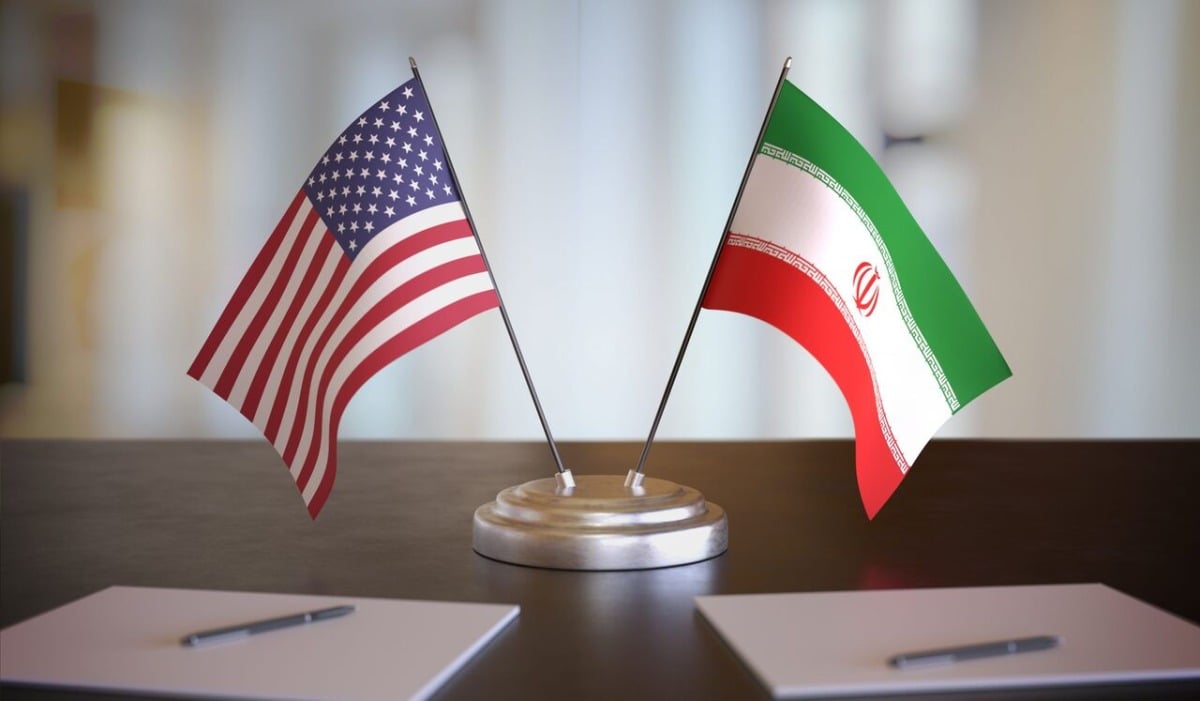 &nbsp;بوساطة عمانية.. توافق أمريكي إيراني على الانتقال لمرحلة جديدة من المباحثات النووية تعقد في مسقط