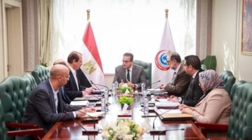 تنفيذًا لتوجيهات الرئيس السيسي.. الصحة: تواصلنا مع ملاك بلبن وكرم الشام للتنسيق وإيضاح الإجراءات التصحيحية والوقائية