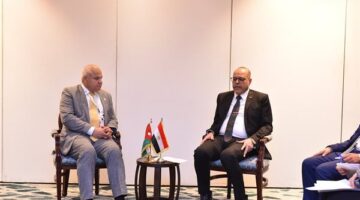وزير العمل بحث مع نظيره الأردني توفير فرص عمل جديدة في سوق "المملكة"