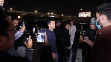 هشام جمال في عزاء الفنان سليمان عيد.. بعد أيام من عقد قرانه